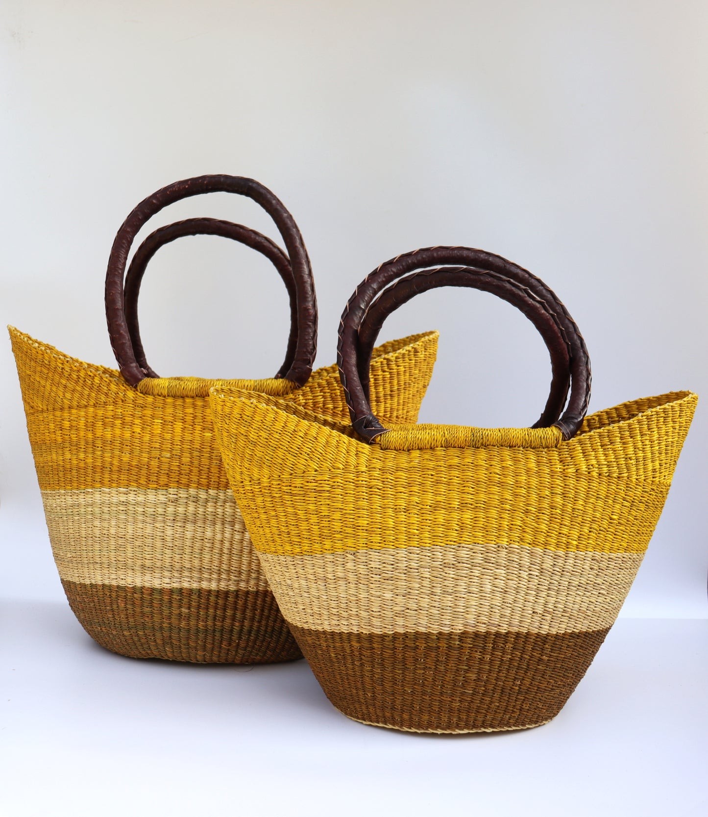 Sac de plage fourre-tout en tissage ouvert aux nuances jaunes